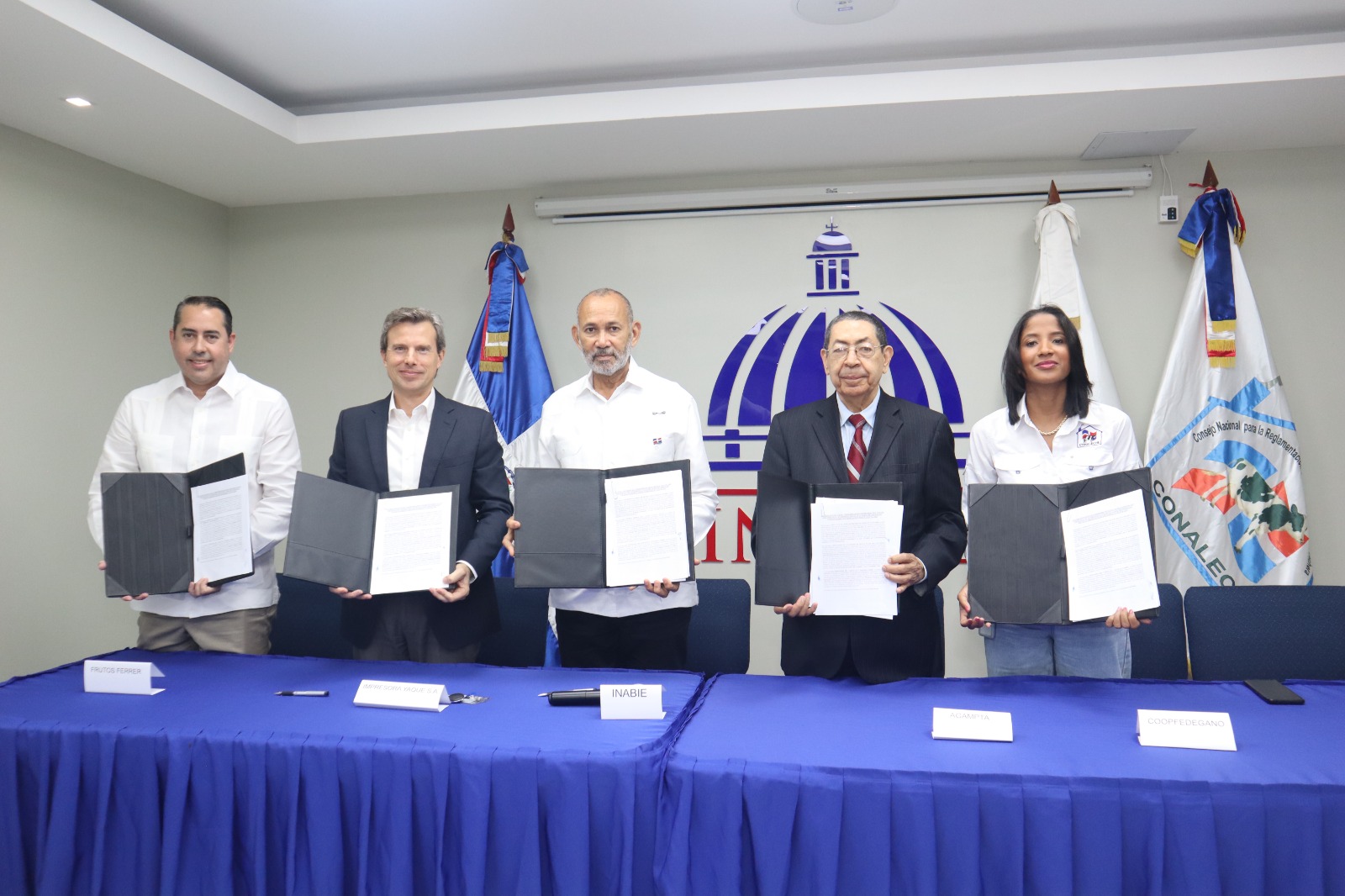 INABIE Acuerda Con Suplidores Y Elopak Caribe El Reciclaje De Las ...